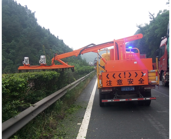 黑龙江高速公路绿篱修剪机